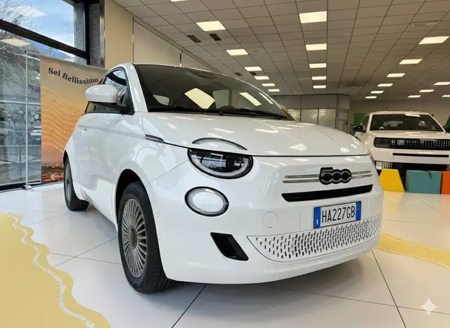 Fiat 500 HYBRID POP 1.0 65 CV