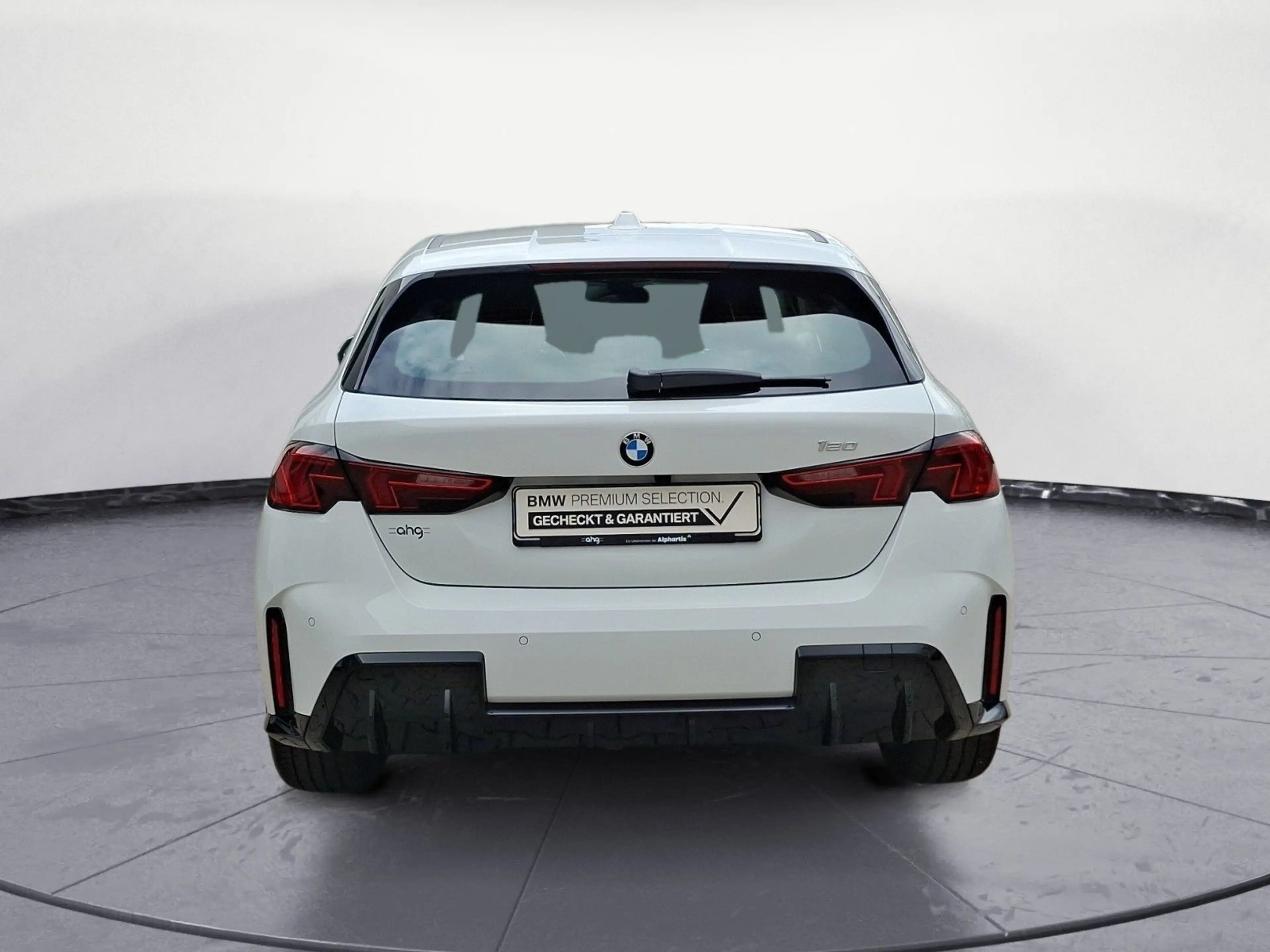 BMW 120 M Sport Exteriuer Navi AHK HeadUp Adaptive L — photo 6