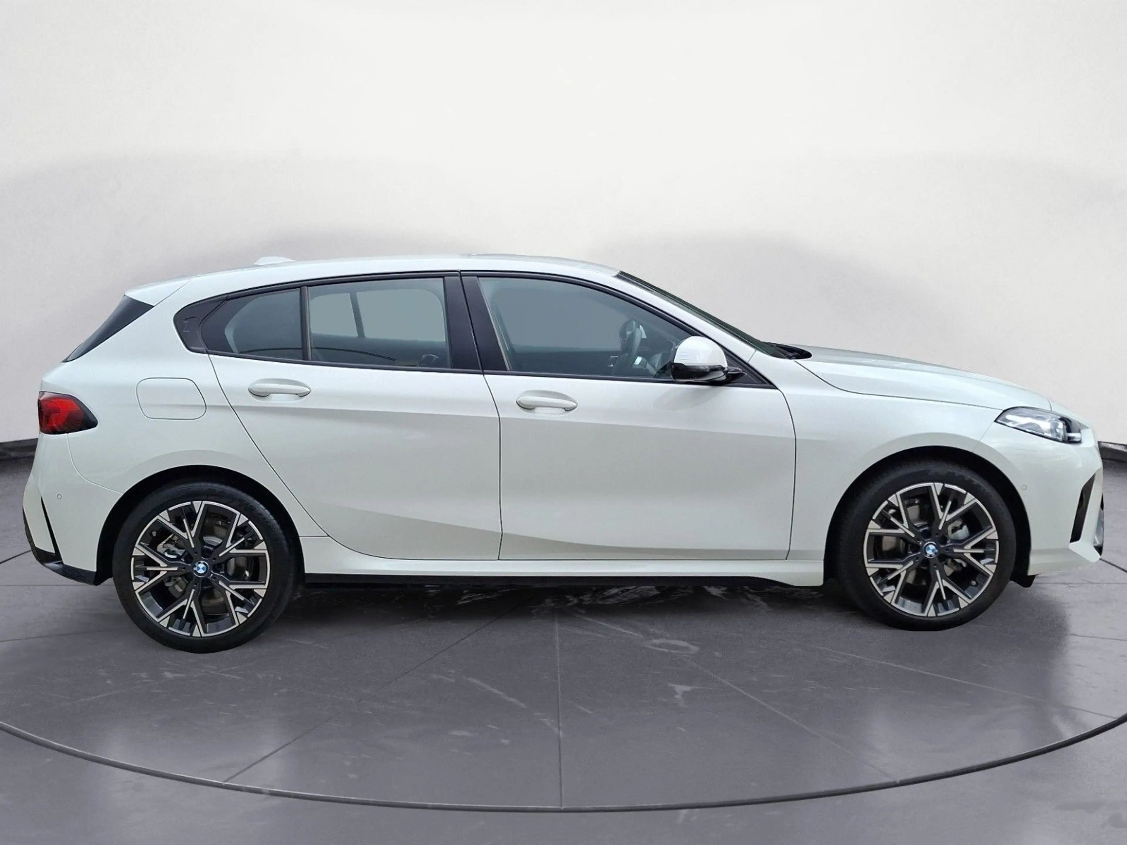 BMW 120 M Sport Exteriuer Navi AHK HeadUp Adaptive L — photo 7