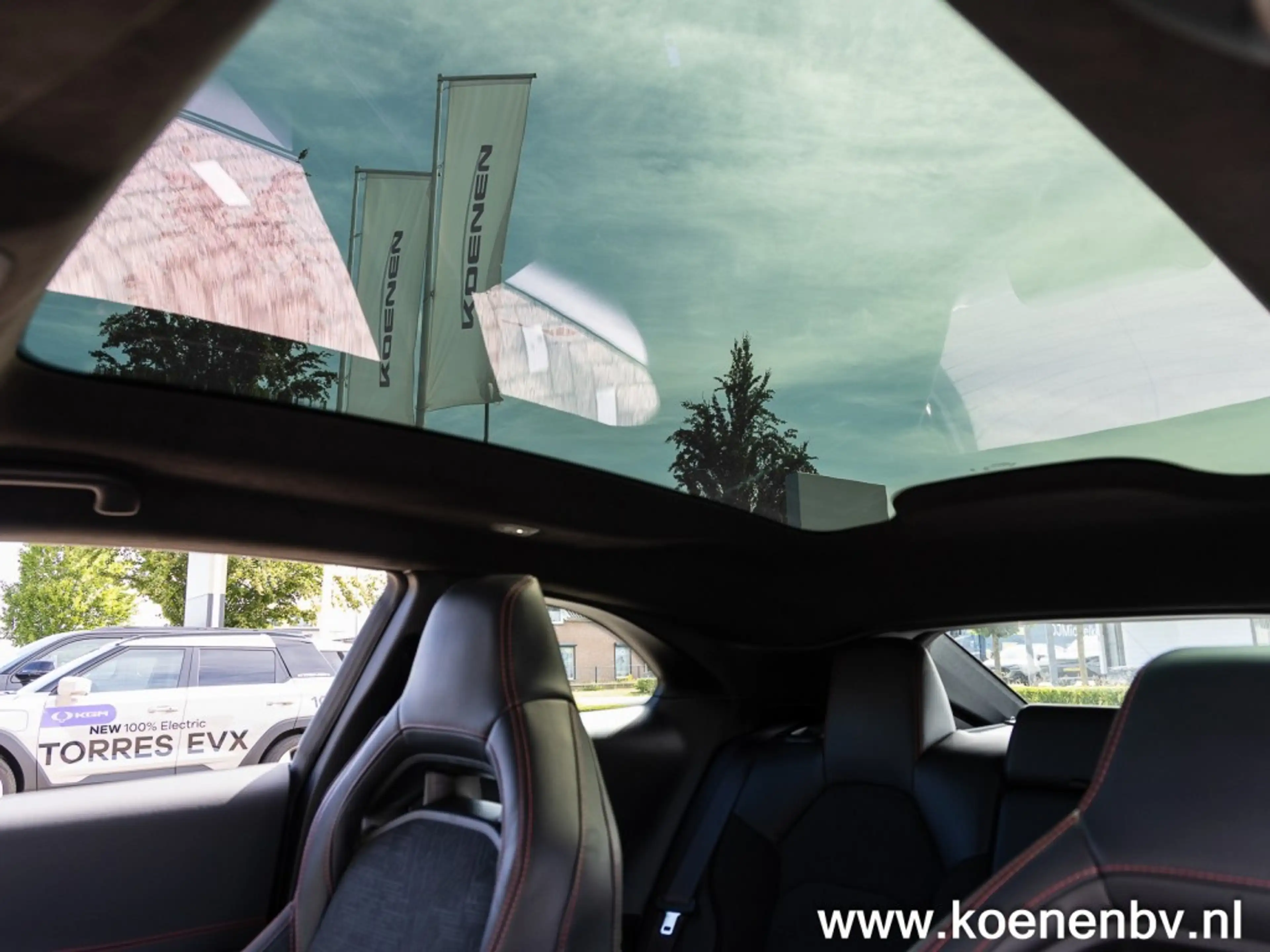 Dodge Charger Daytona R/T Scat Pack 680Pk / Plus Group/ Sun and — photo 21