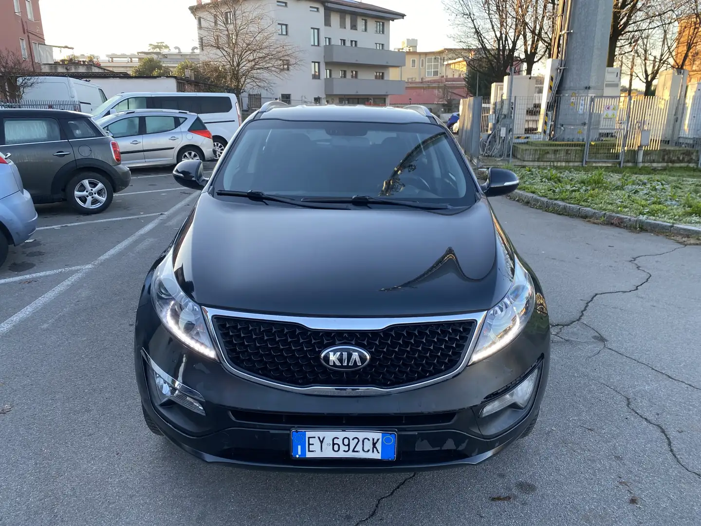 Kia Sportage 1.7 crdi Class 2wd FL NEOPATENTATI Nero - 2