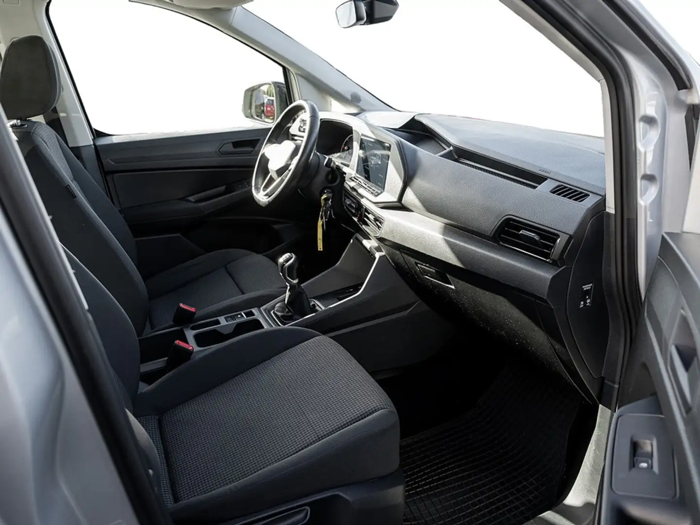 Volkswagen Caddy 2.0 TDI NAVI STHZG KLIMA SHZ ACC Silber - 2