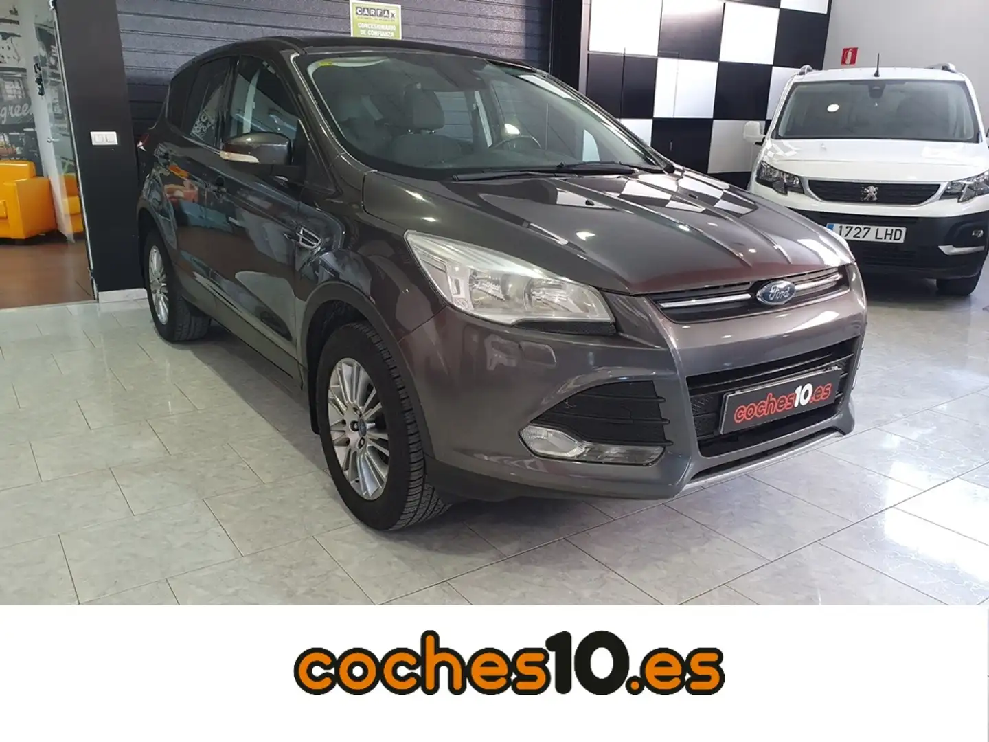 Ford Kuga 1.5 EcoB. Auto S&S Trend 4x2 150 Gris - 1
