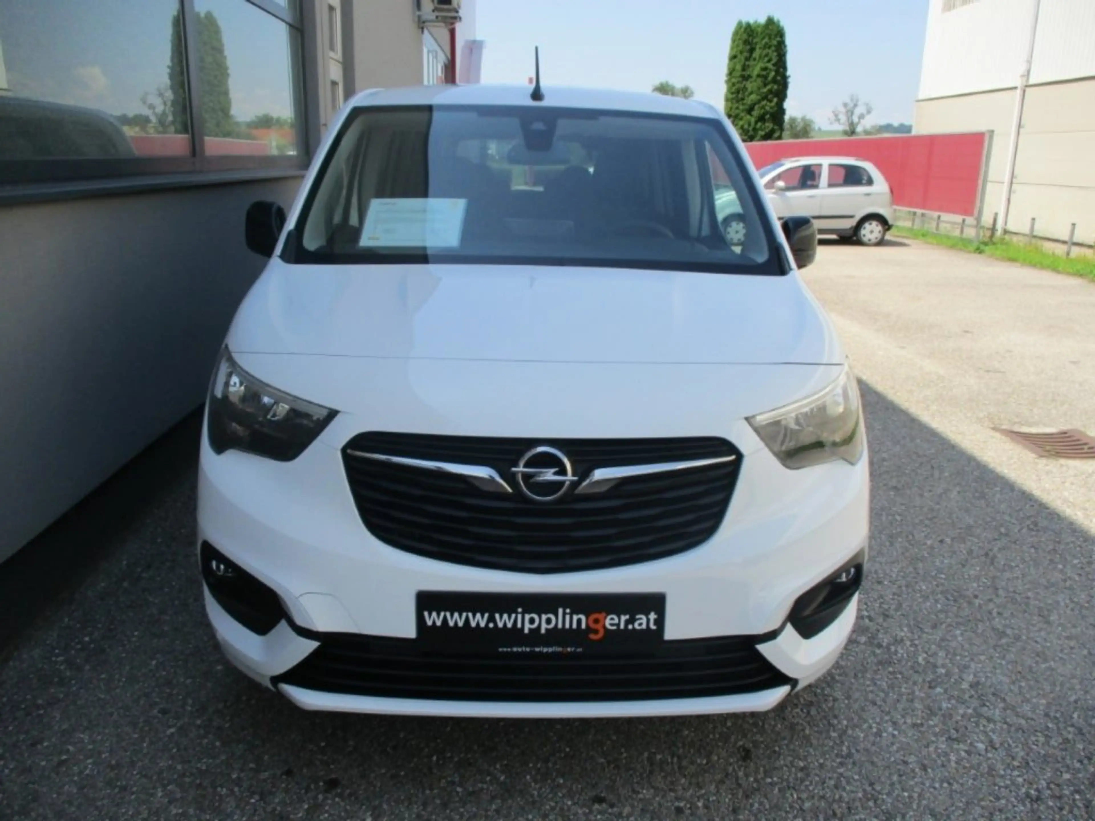 Opel Combo -e Life XL 7S Elegance Elektro LP € 48.852,- — photo 4
