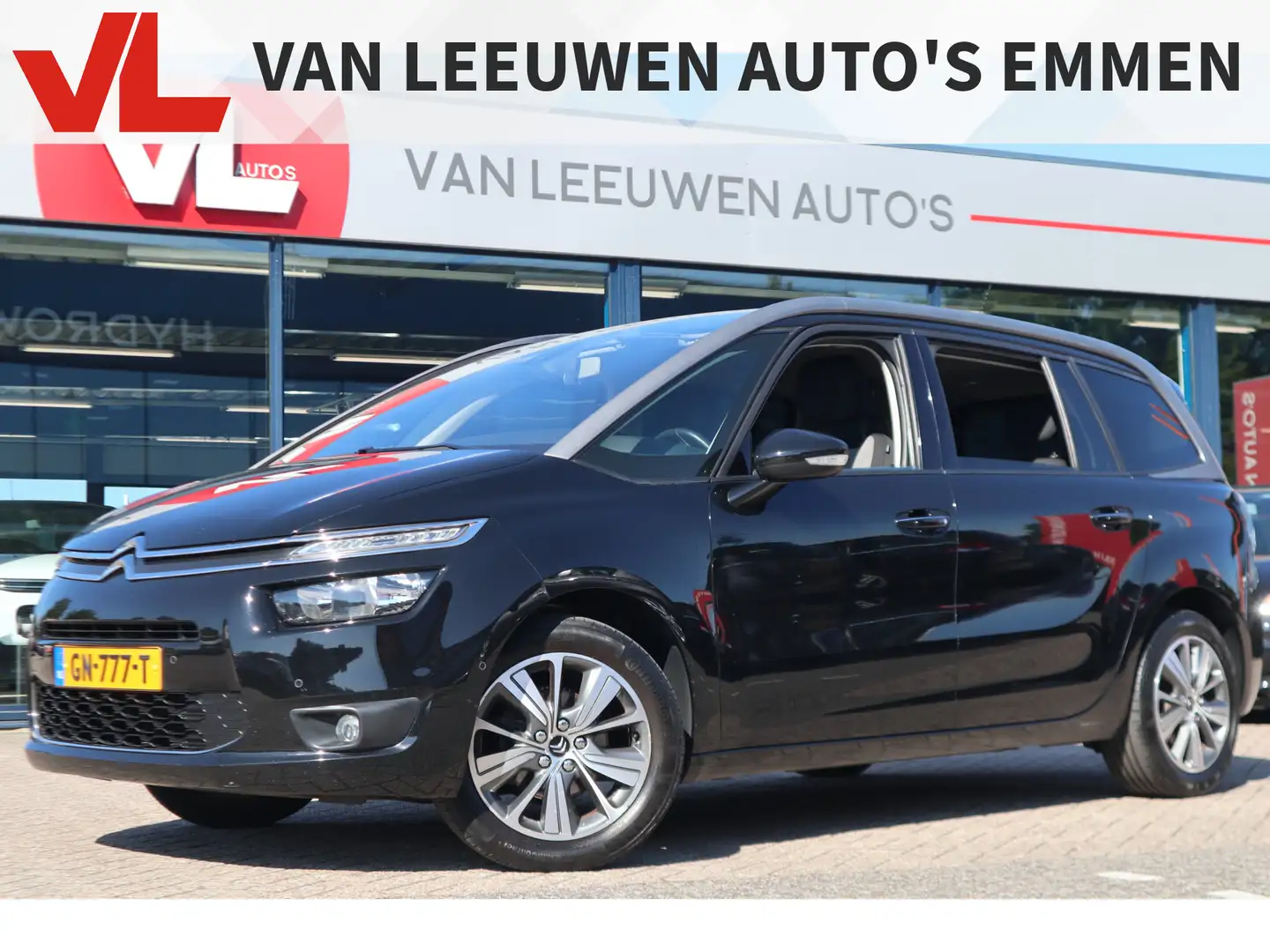 Citroen Grand C4 Picasso 1.2 PureTech Intensive | Trekhaak | Navigatie | Ai Zwart - 1