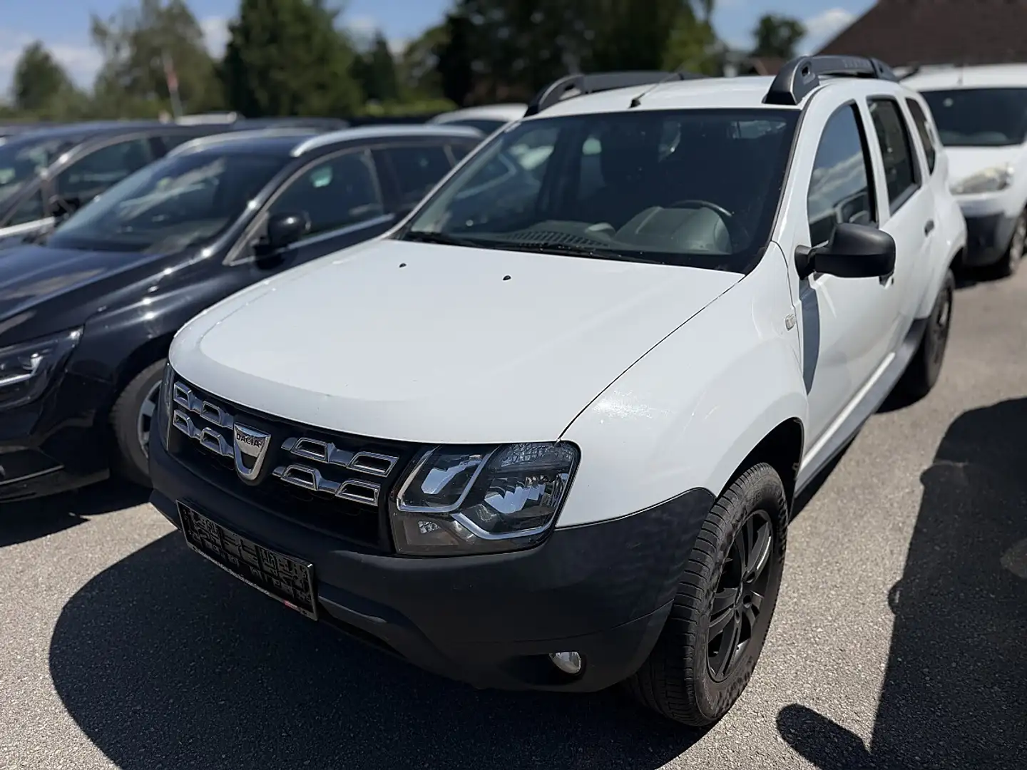 Dacia Duster Weiß - 1