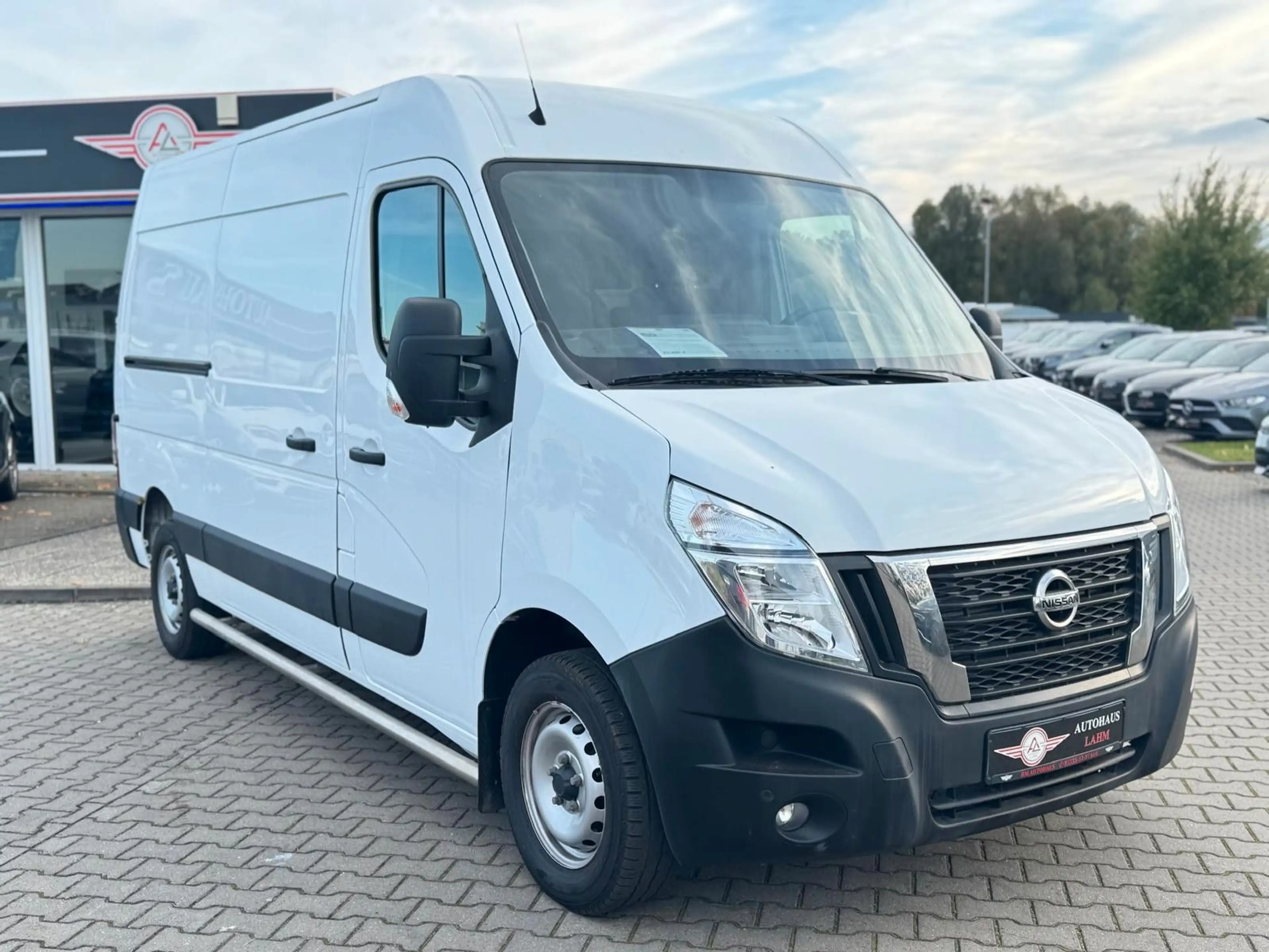 Nissan Interstar Kastenwagen L2H2*1.HAND*STAND.HZ*TEMP. — photo 4