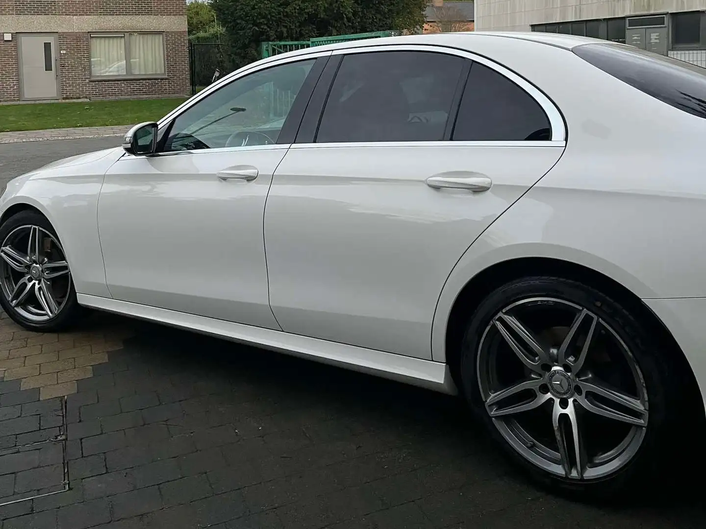 Mercedes-Benz E 200 E 200 d 9G-TRONIC AMG Line Wit - 2