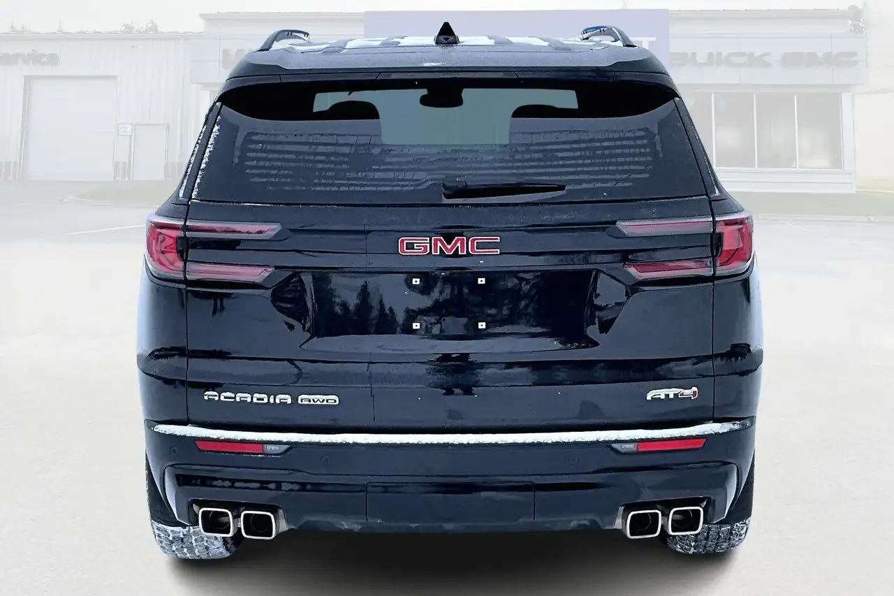 GMC Acadia снимка GMC Acadia