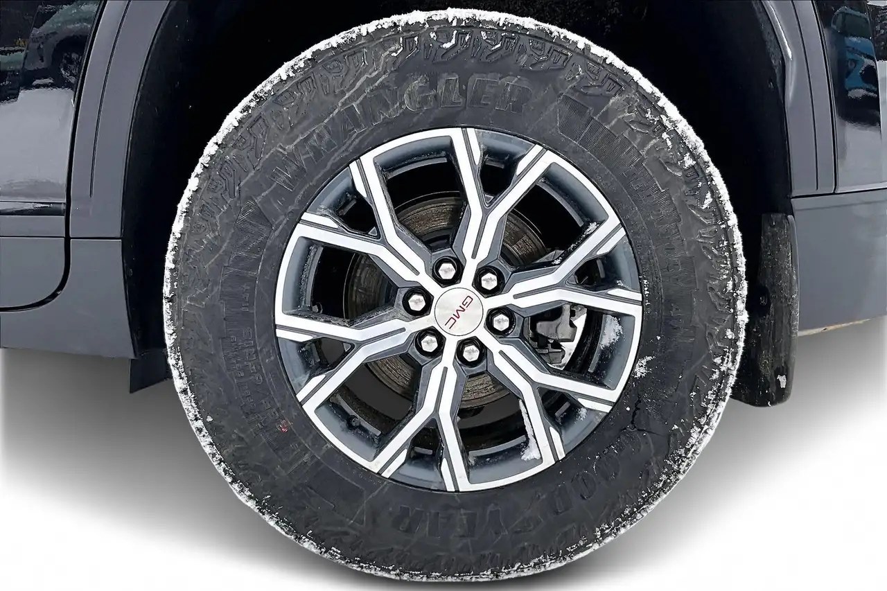 GMC Acadia снимка GMC Acadia