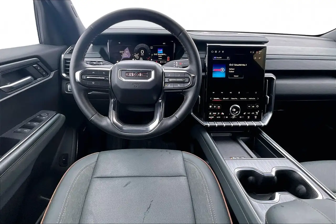 GMC Acadia снимка GMC Acadia