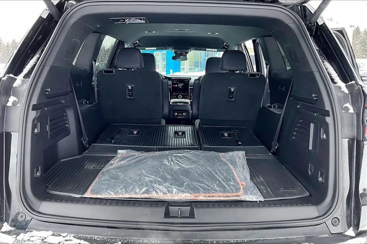 GMC Acadia снимка GMC Acadia