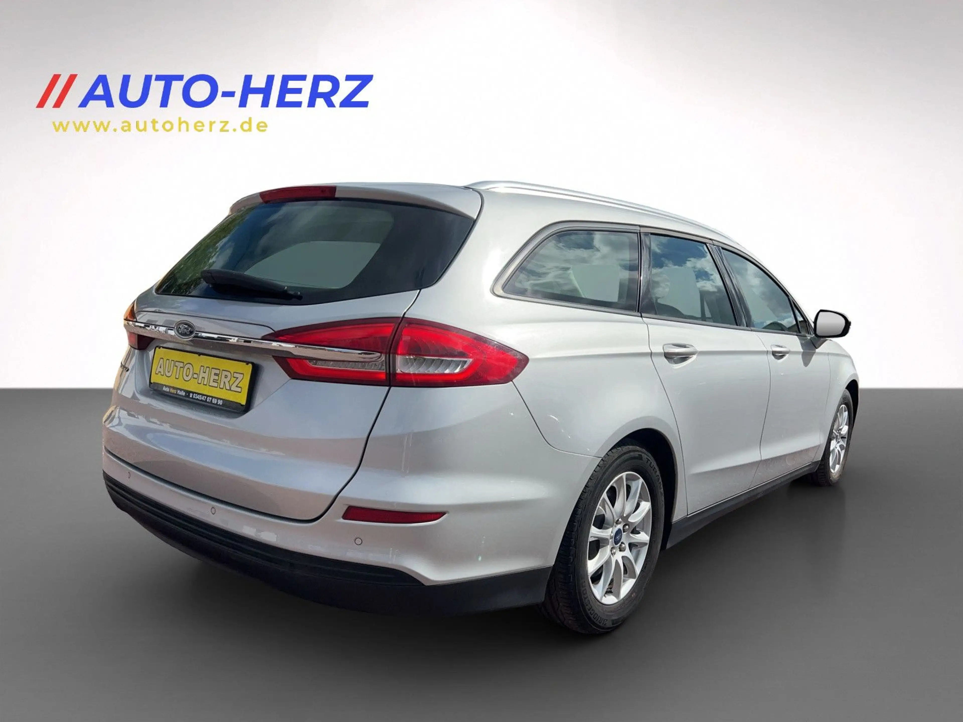 Ford Mondeo Turnier Business Edition — photo 7