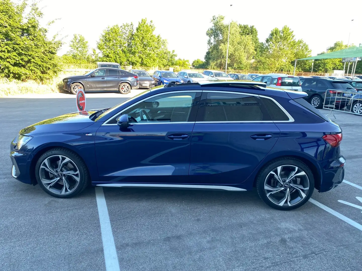 Audi A3 SPB 40 TDI quattro S tronic S line edition Blu/Azzurro - 2