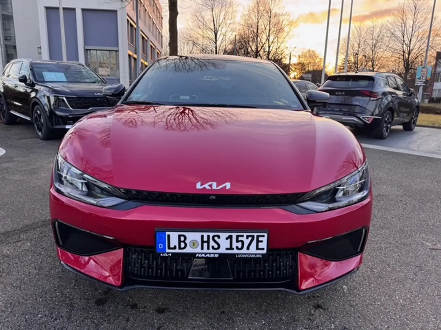 Kia EV6 77,4-kWh AWD GT Rot - 2