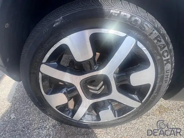 Citroen C3 view 4