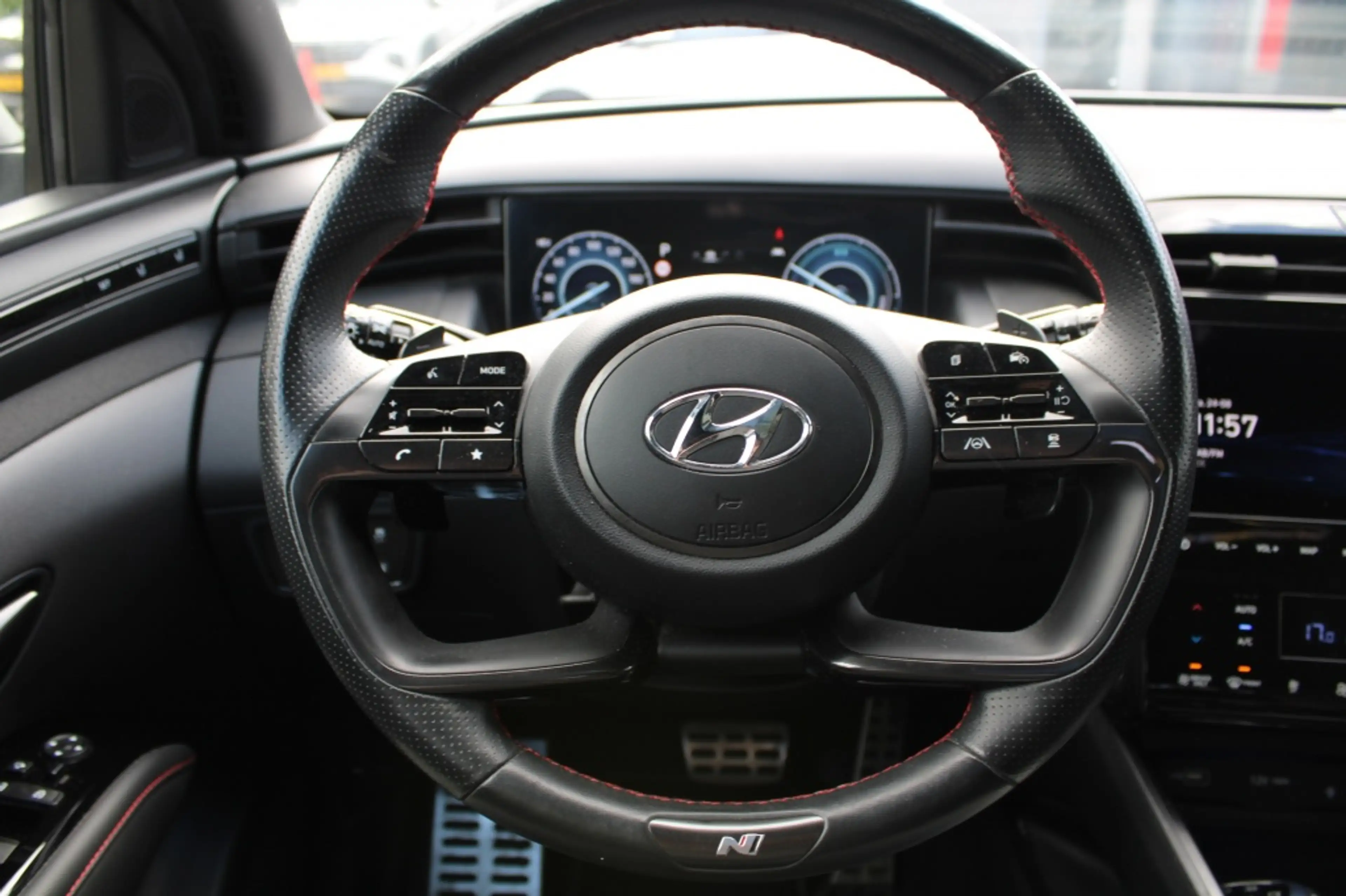 Hyundai TUCSON 1.6 T-GDI PHEV N Line Sky 265PK! Full Option! "RIJ — photo 14