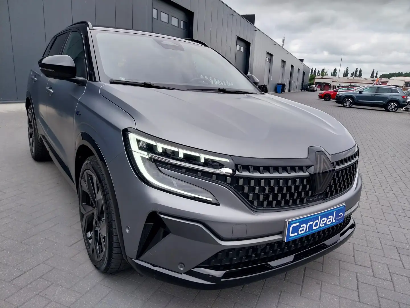 Renault Austral Austral 1.3Techno Esprit Alpine/CARPLAY/GARANTIE/ Grigio - 1