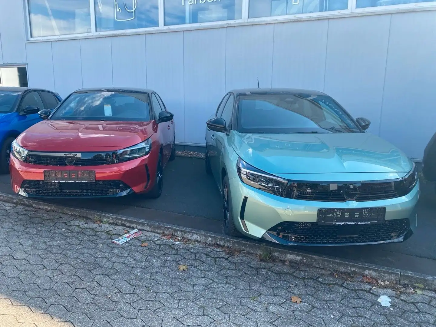 Opel Corsa F YES / Tageszulassung / Allwetterreifen Grün - 1