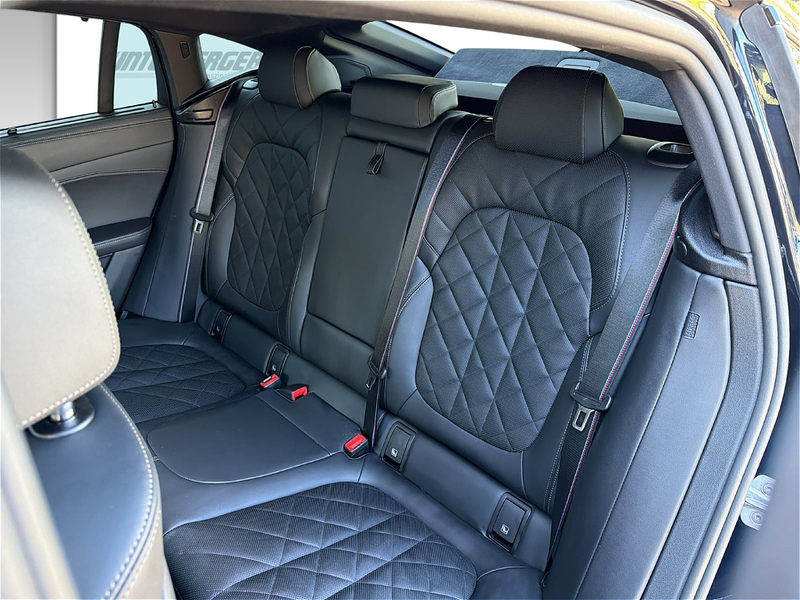BMW X6 xDrive40d M Sport 22" ACC Pano AHK Standhzg Massag — photo 11