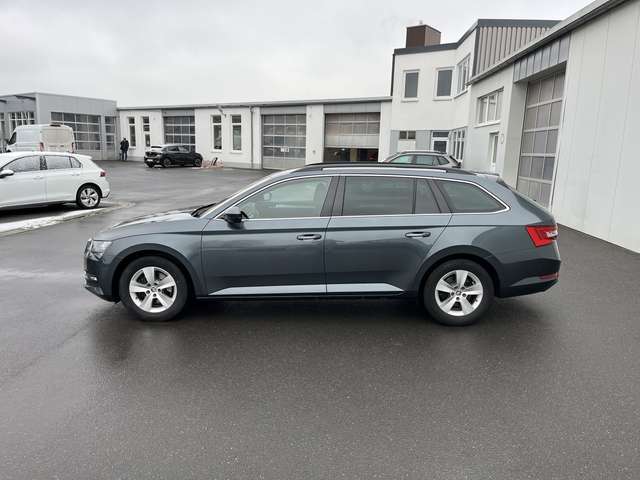 Skoda Superb Combi 2.0 TDI Ambition 125€ m. 20% Anzahlung AHK