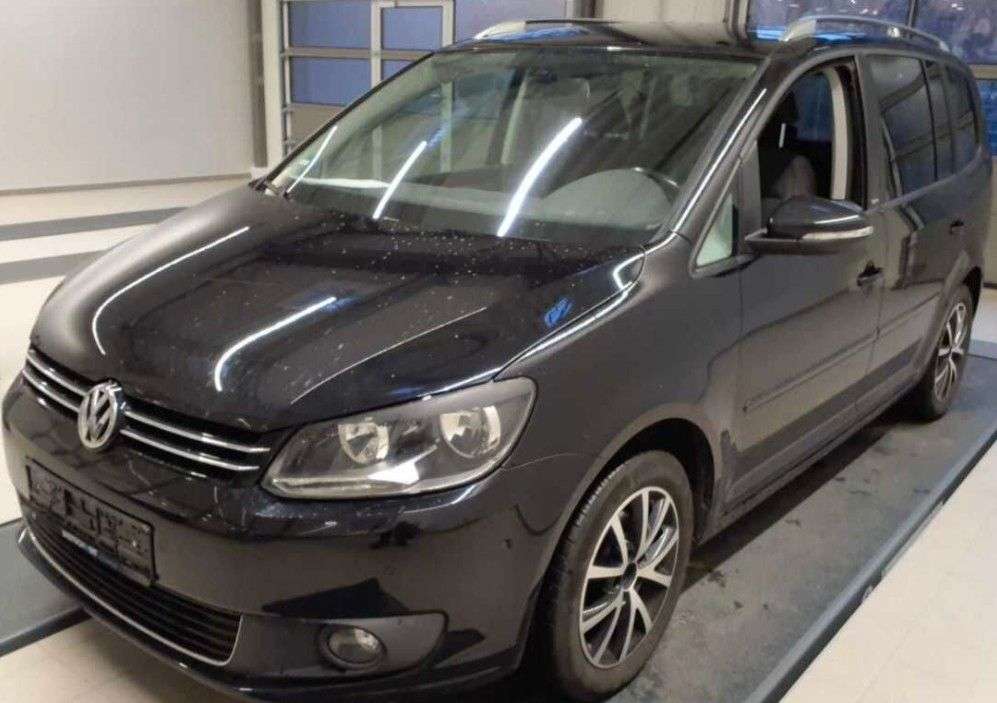 Second hand Volkswagen Touran 1.4