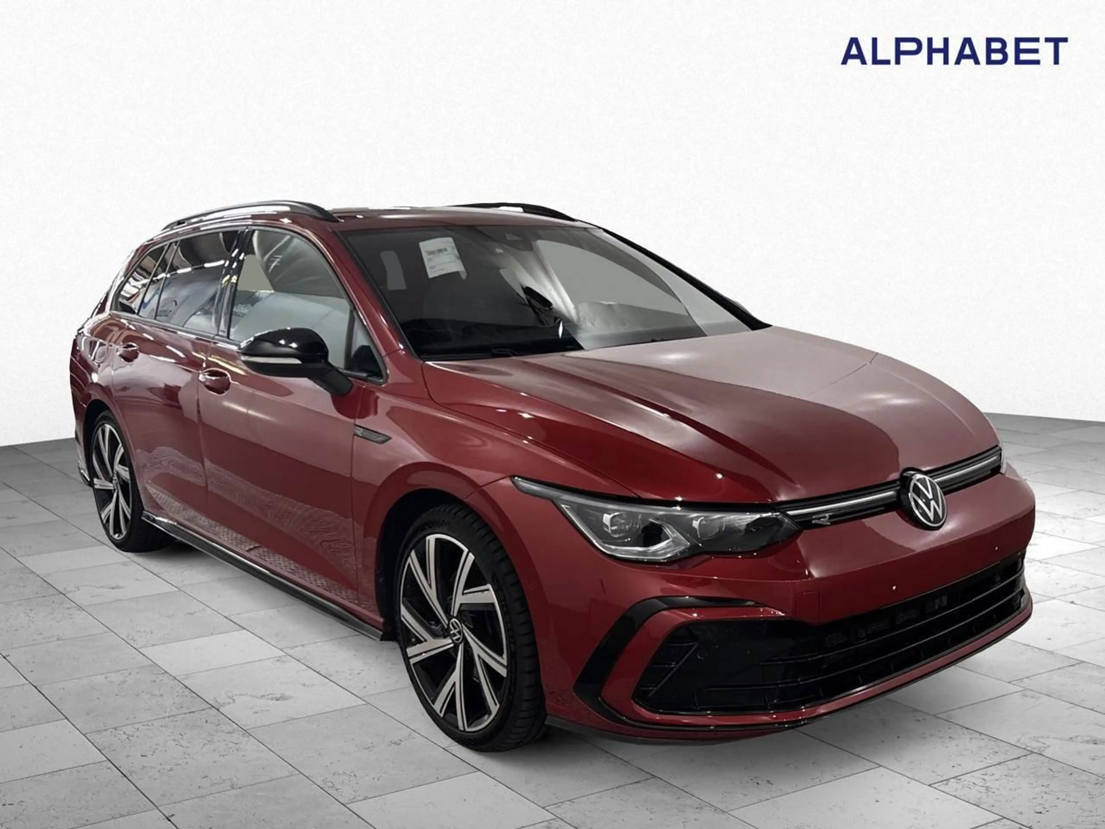 Volkswagen Golf VIII 2.0 TSI R-Line 4Motion Matrix — photo 7