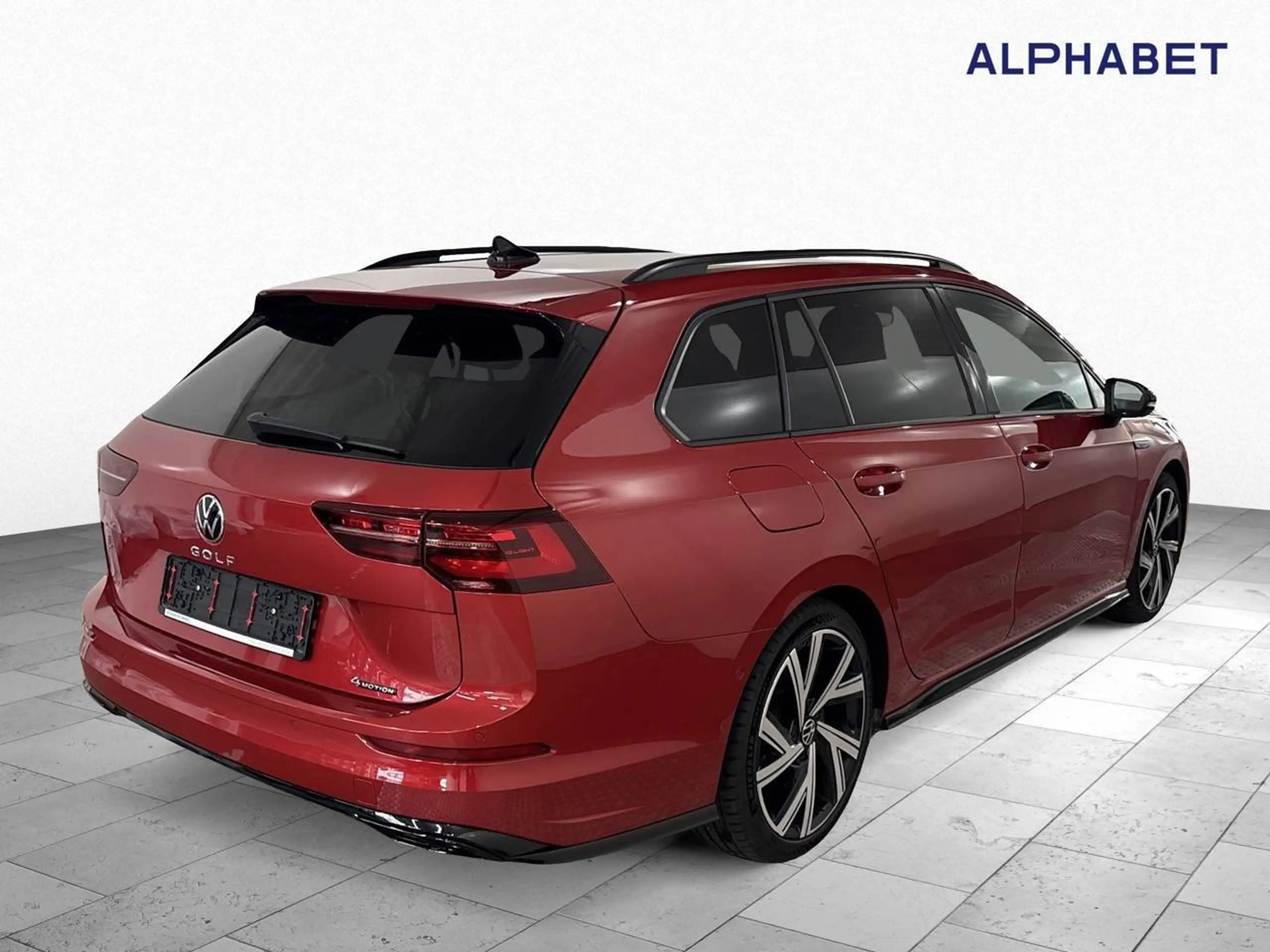 Volkswagen Golf VIII 2.0 TSI R-Line 4Motion Matrix — photo 5