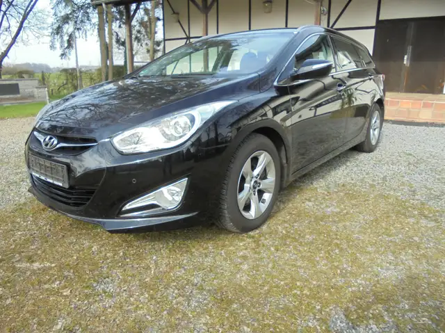 Hyundai i40 FIFA World Cup Edition