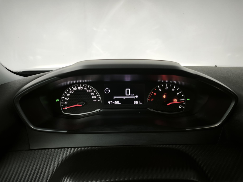 Peugeot 2008 1.2 PureTech Active Pack | NAVI | CRUISE | PARKEER — photo 4