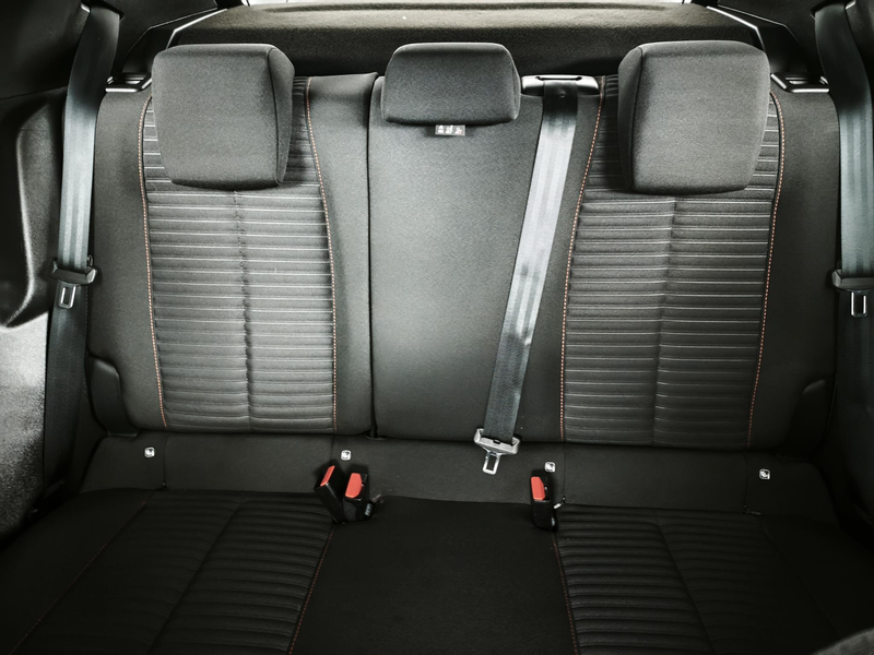 Peugeot 2008 1.2 PureTech Active Pack | NAVI | CRUISE | PARKEER — photo 32