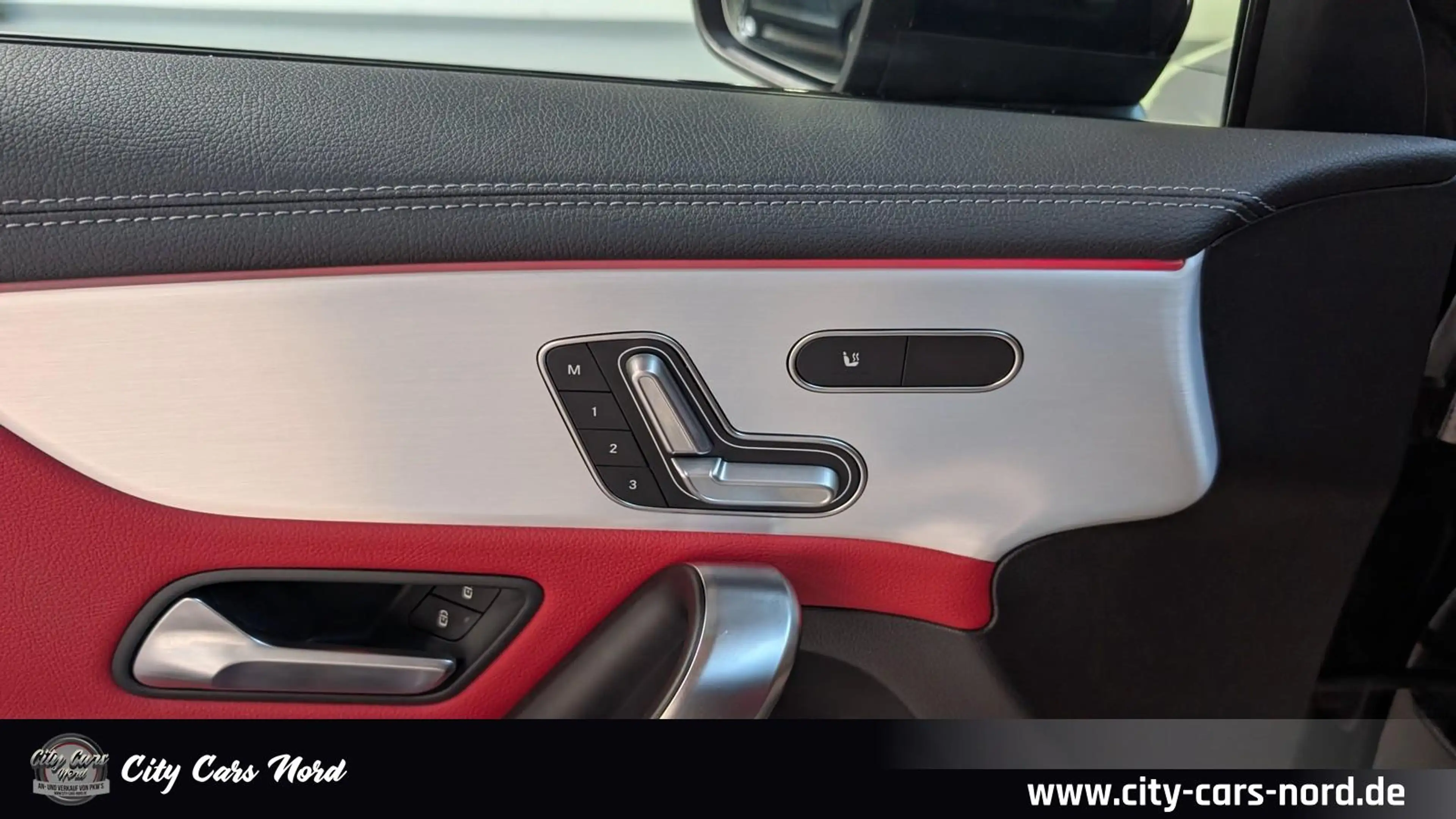 Mercedes-Benz A 35 AMG 4Matic PANORAMA+360°+HUD+MEMORY — photo 12