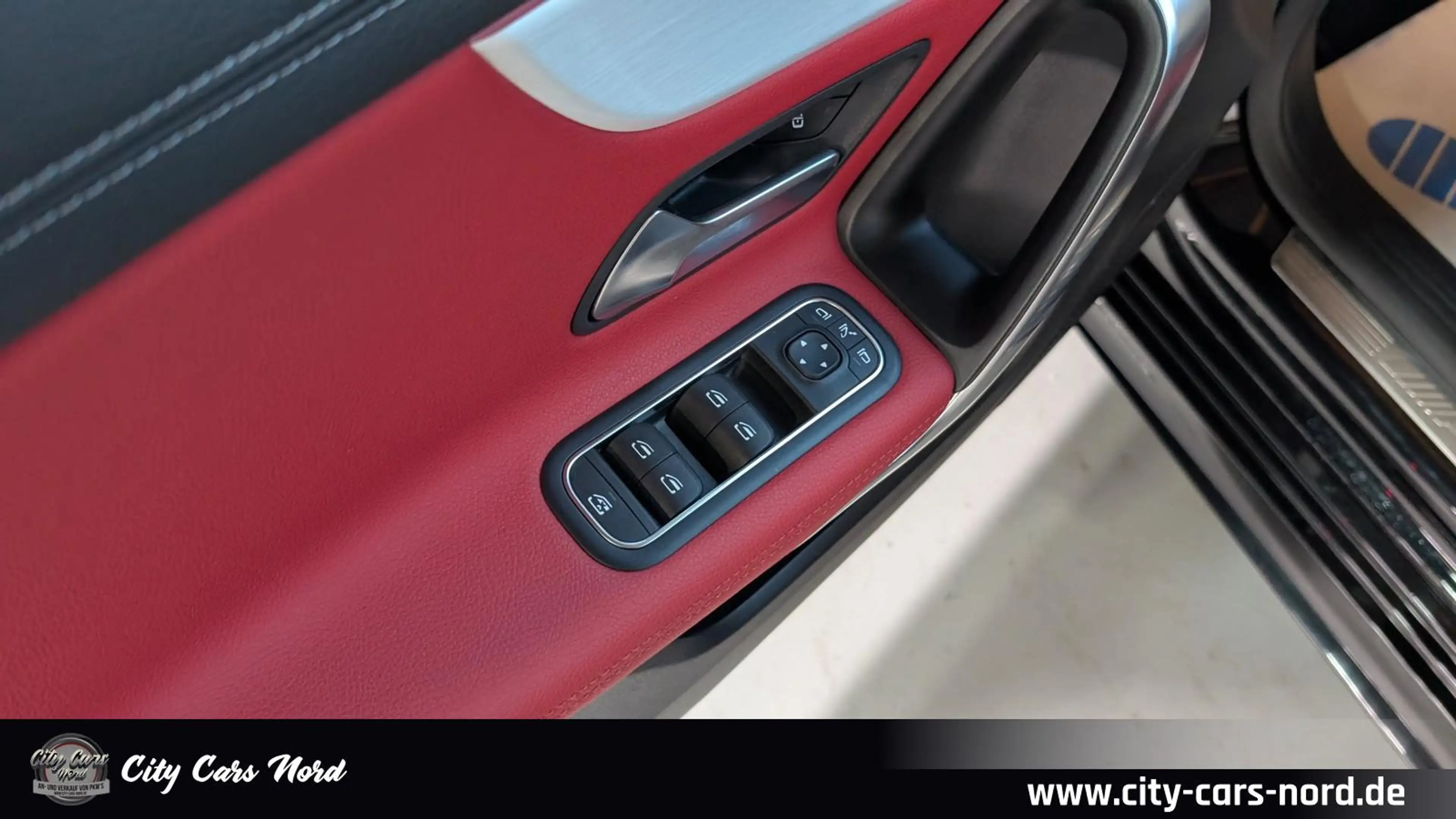 Mercedes-Benz A 35 AMG 4Matic PANORAMA+360°+HUD+MEMORY — photo 13