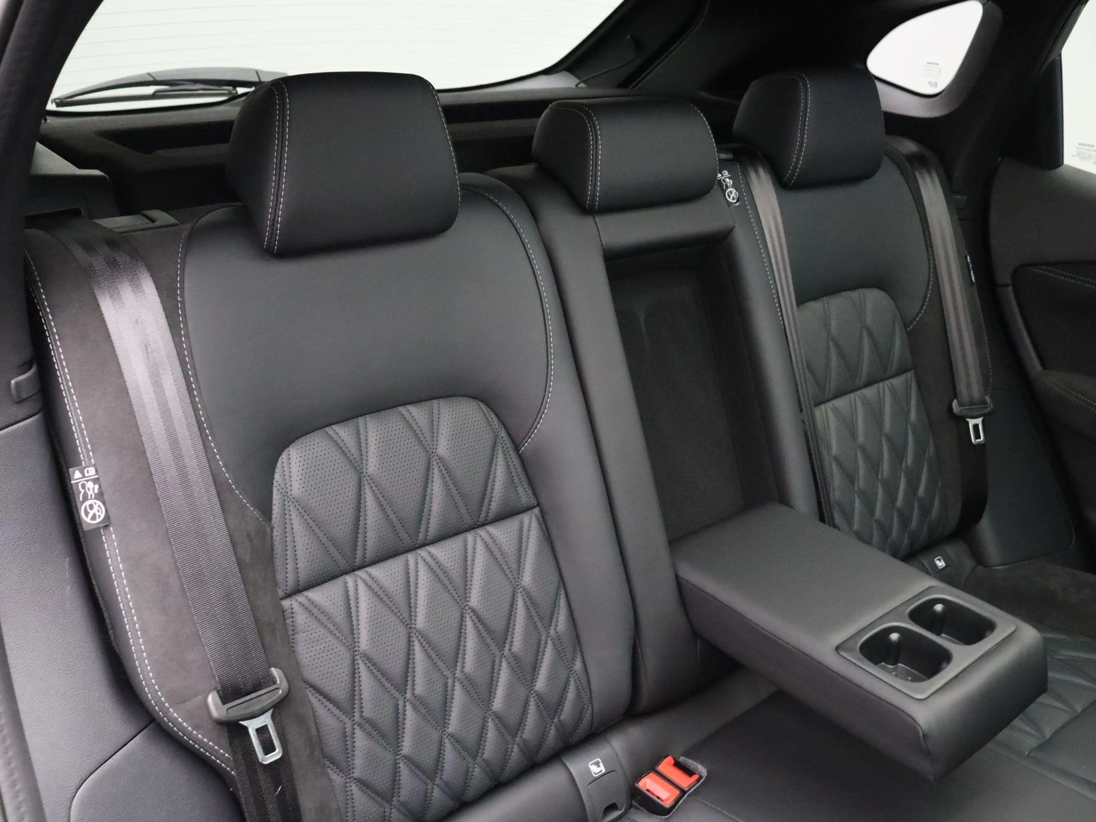 Nissan Qashqai 158pk MHEV Xtronic Tekna Plus | Panorama dak | Sto — photo 9