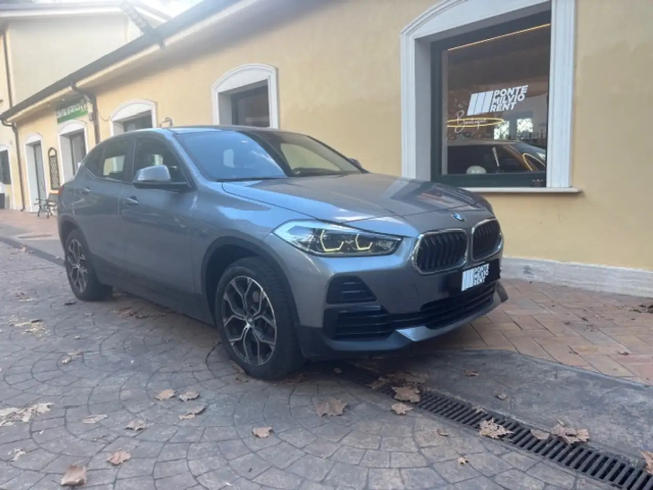 BMW X2