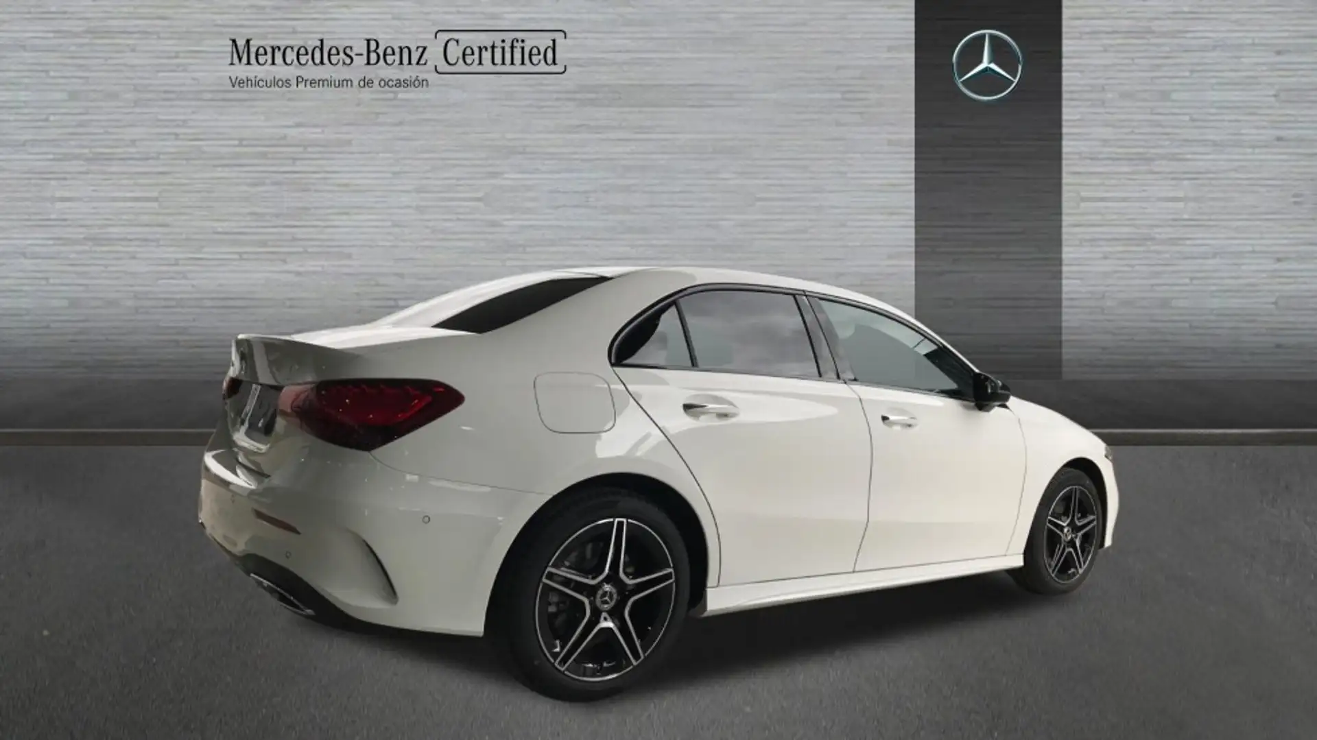 Mercedes-Benz A 250 e Berlina con tecnología híbrida - 2