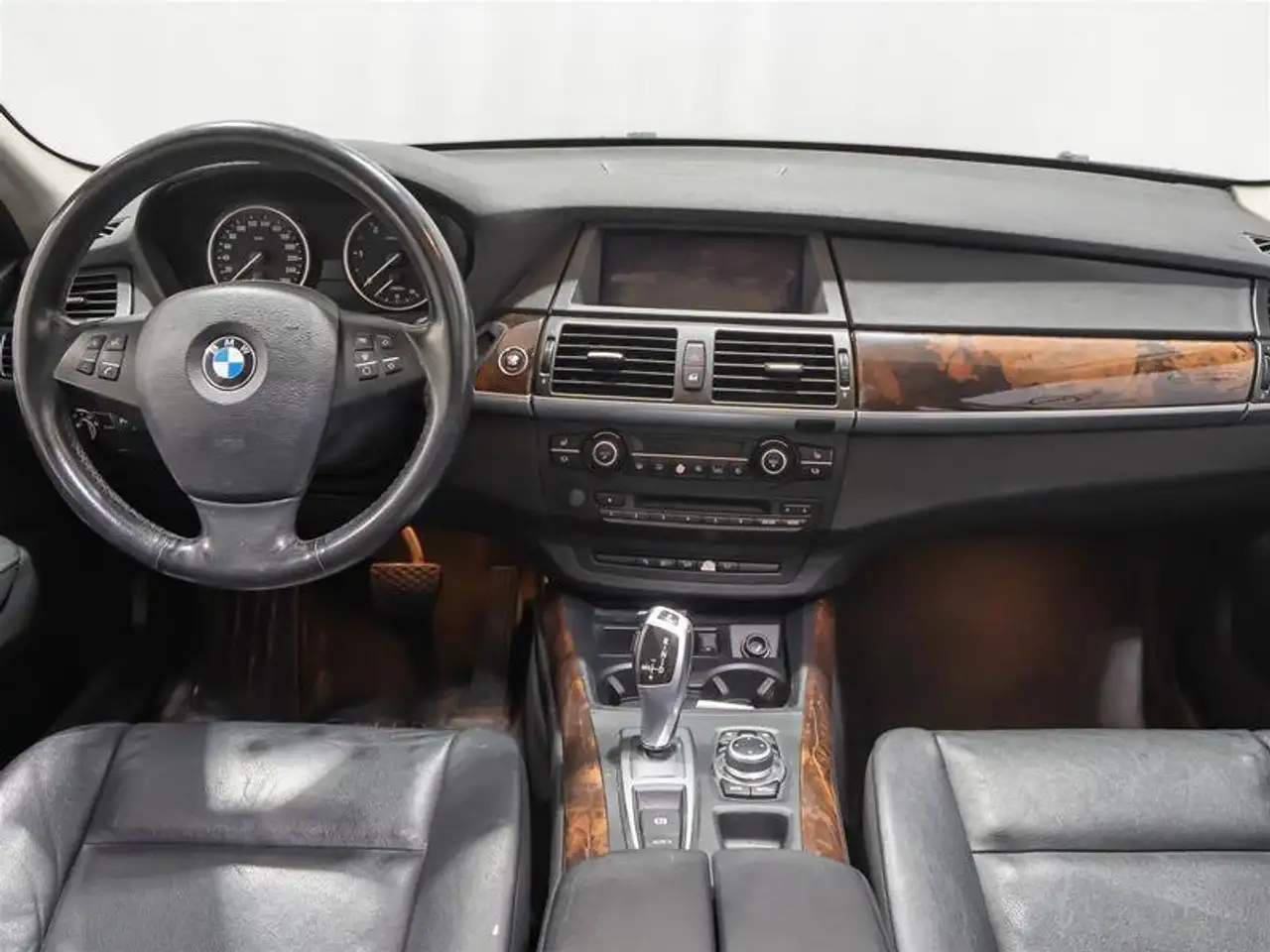 BMW X5 снимка BMW X5