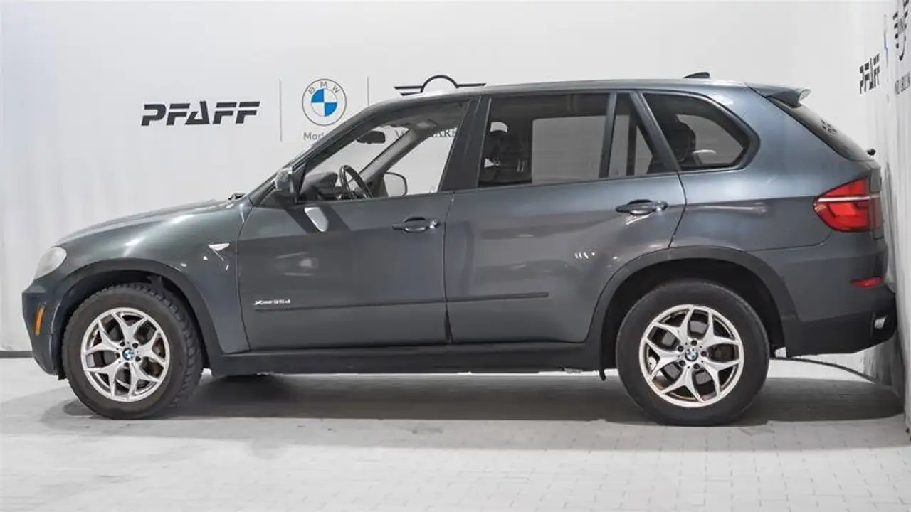 BMW X5 снимка BMW X5
