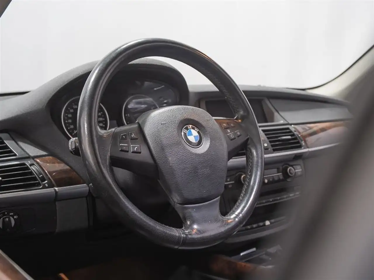 BMW X5 снимка BMW X5