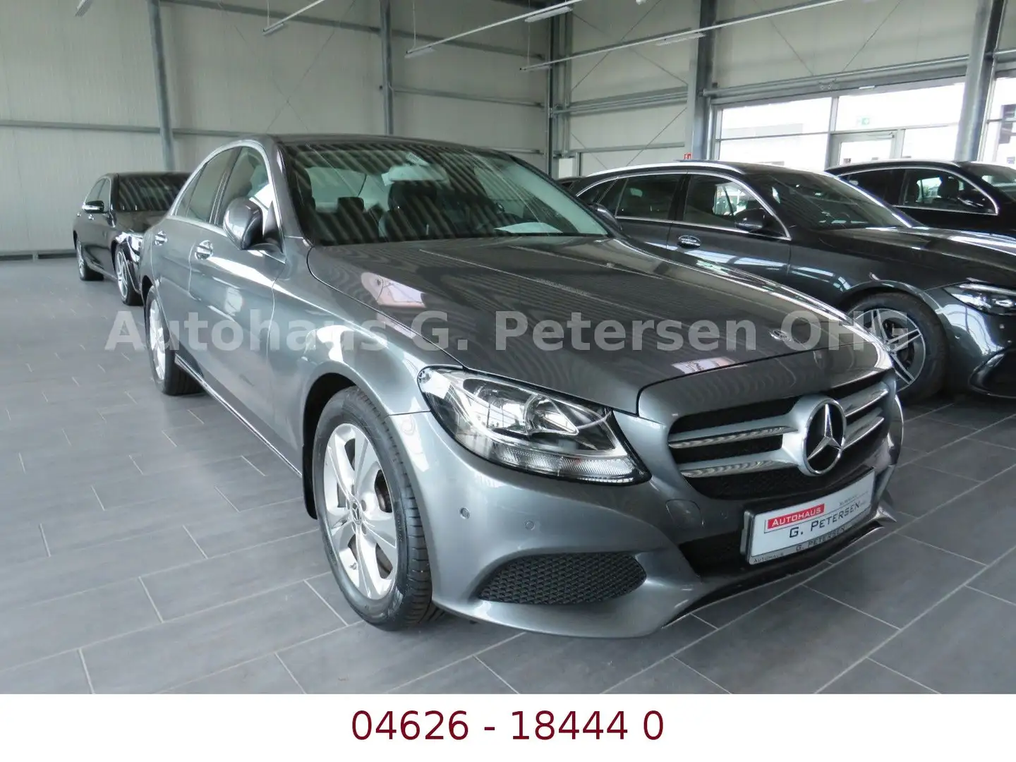 Mercedes-Benz C 180 CGI*6-Gang*NAVI*Einpark*Sitzhei*Spiegel*Te Gris - 1