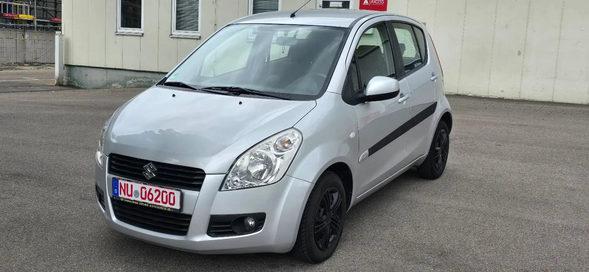 Suzuki Splash 1.0 Club *2.Hand*TÜV/10.2026*Klima*Sitzhz Stříbrná - 2