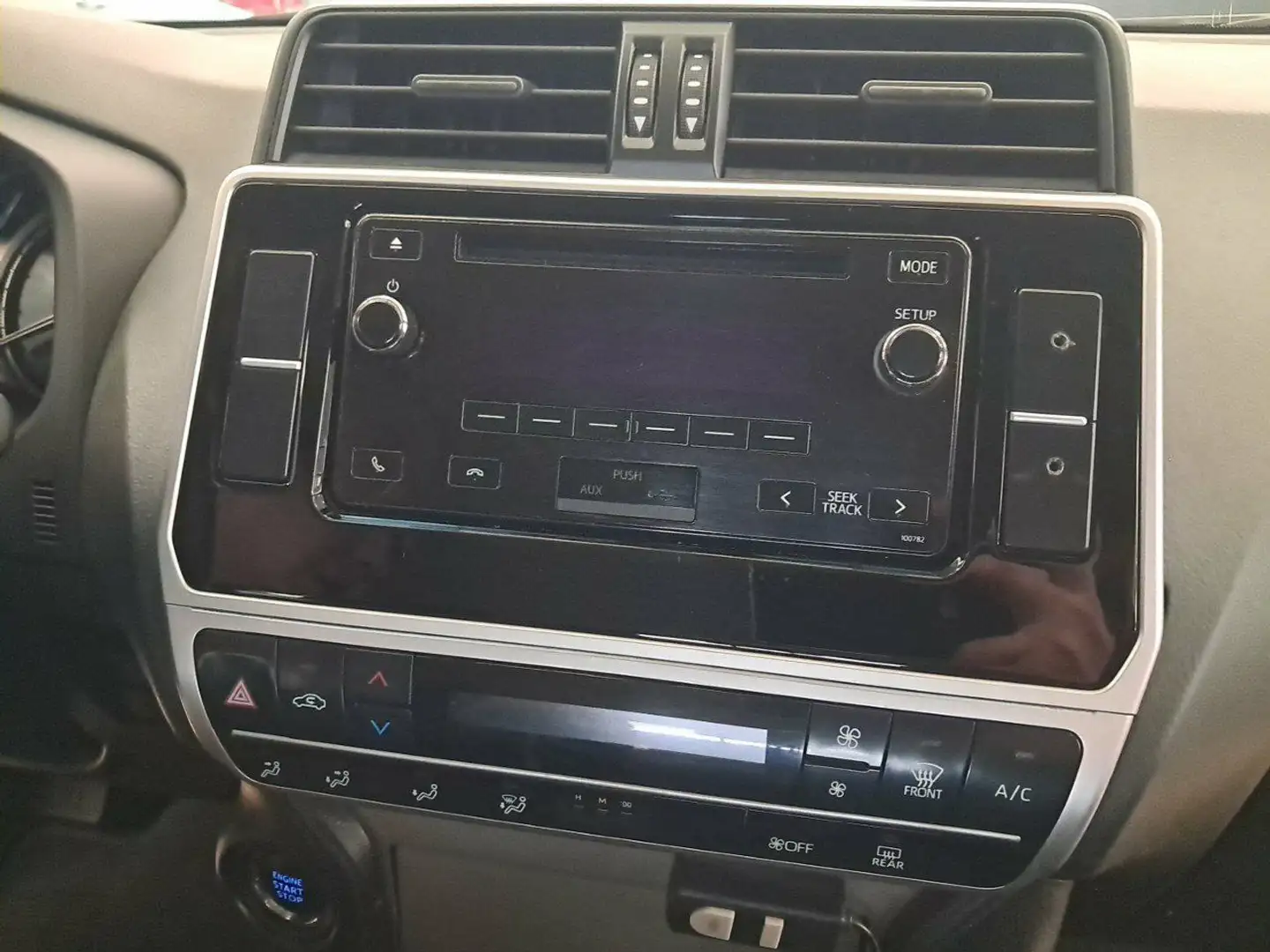 Toyota Land Cruiser 2.8 D-4D GX Blanc - 2