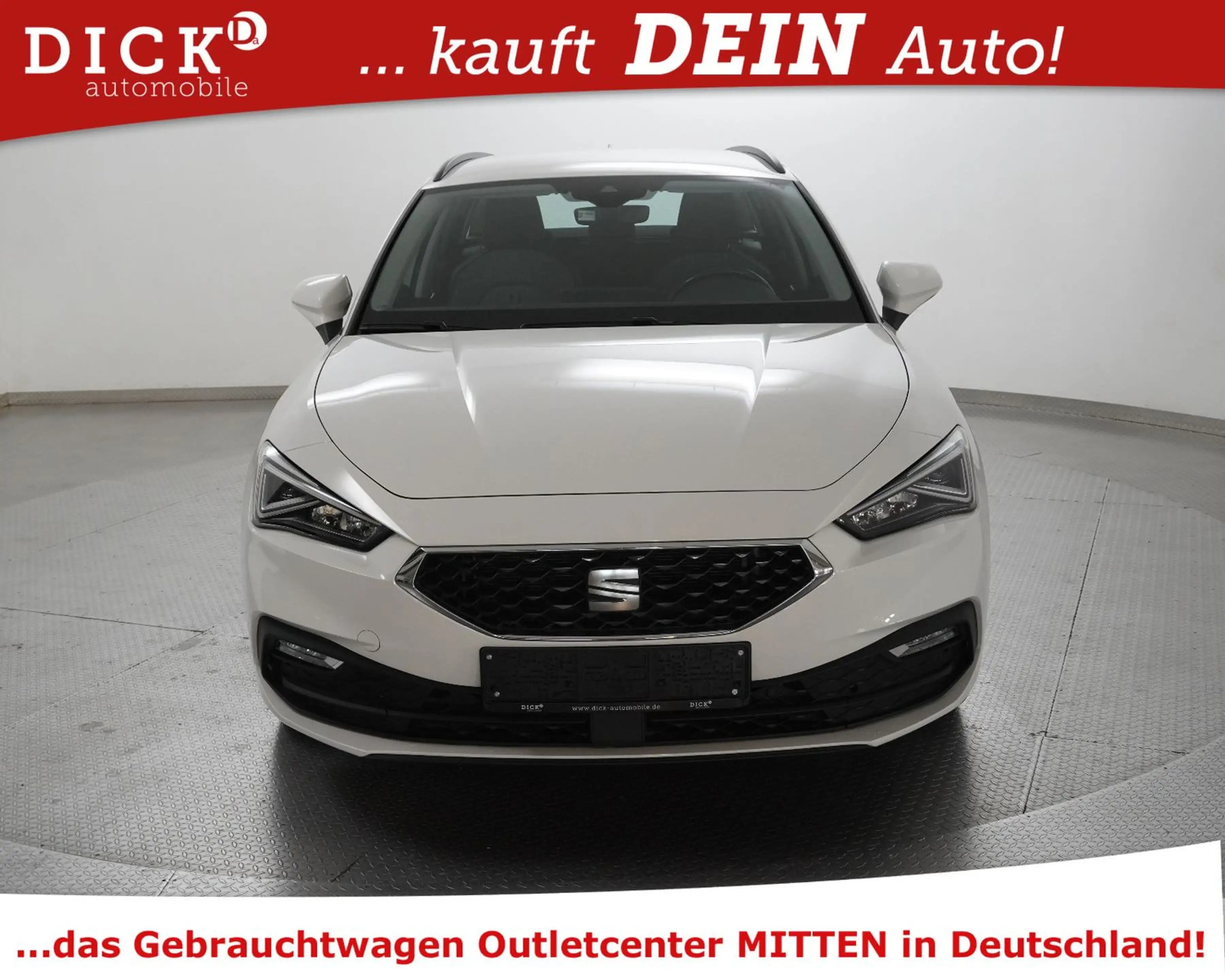 SEAT Leon ST 2.0d DSG Style NAV+VIRTU+KAM+LED+ACC+SHZ — photo 3