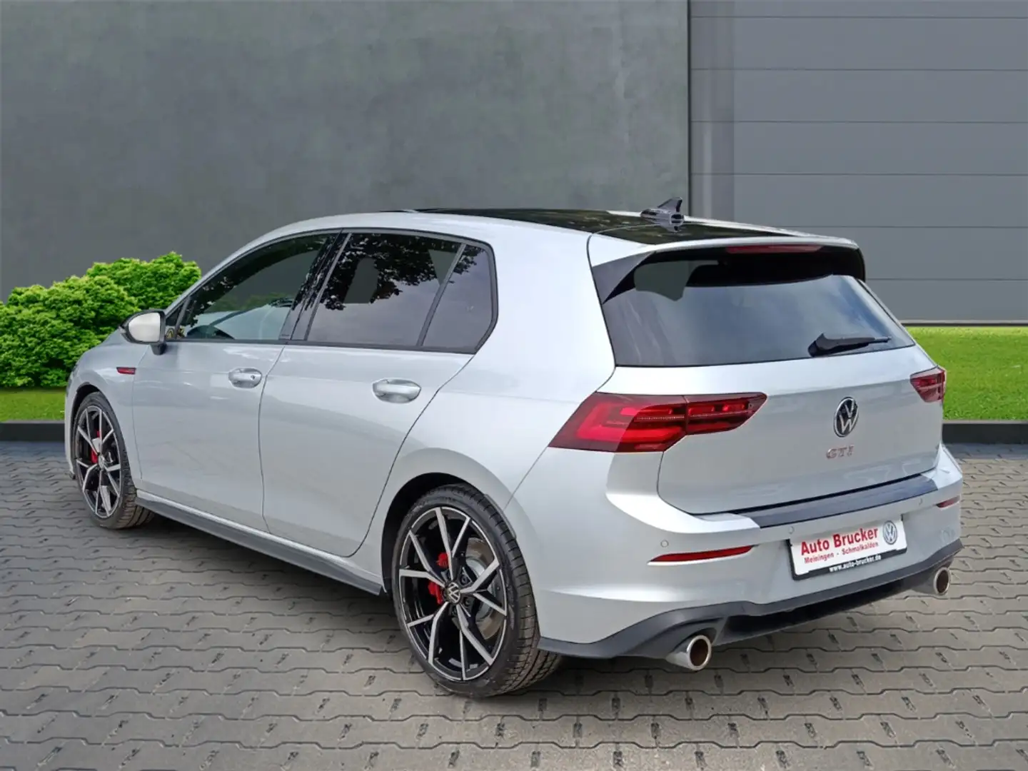 Volkswagen Golf VIII GTI 2.0 TSI+Sitzheizung+Sportsitze+Sportfahrw Silber - 2