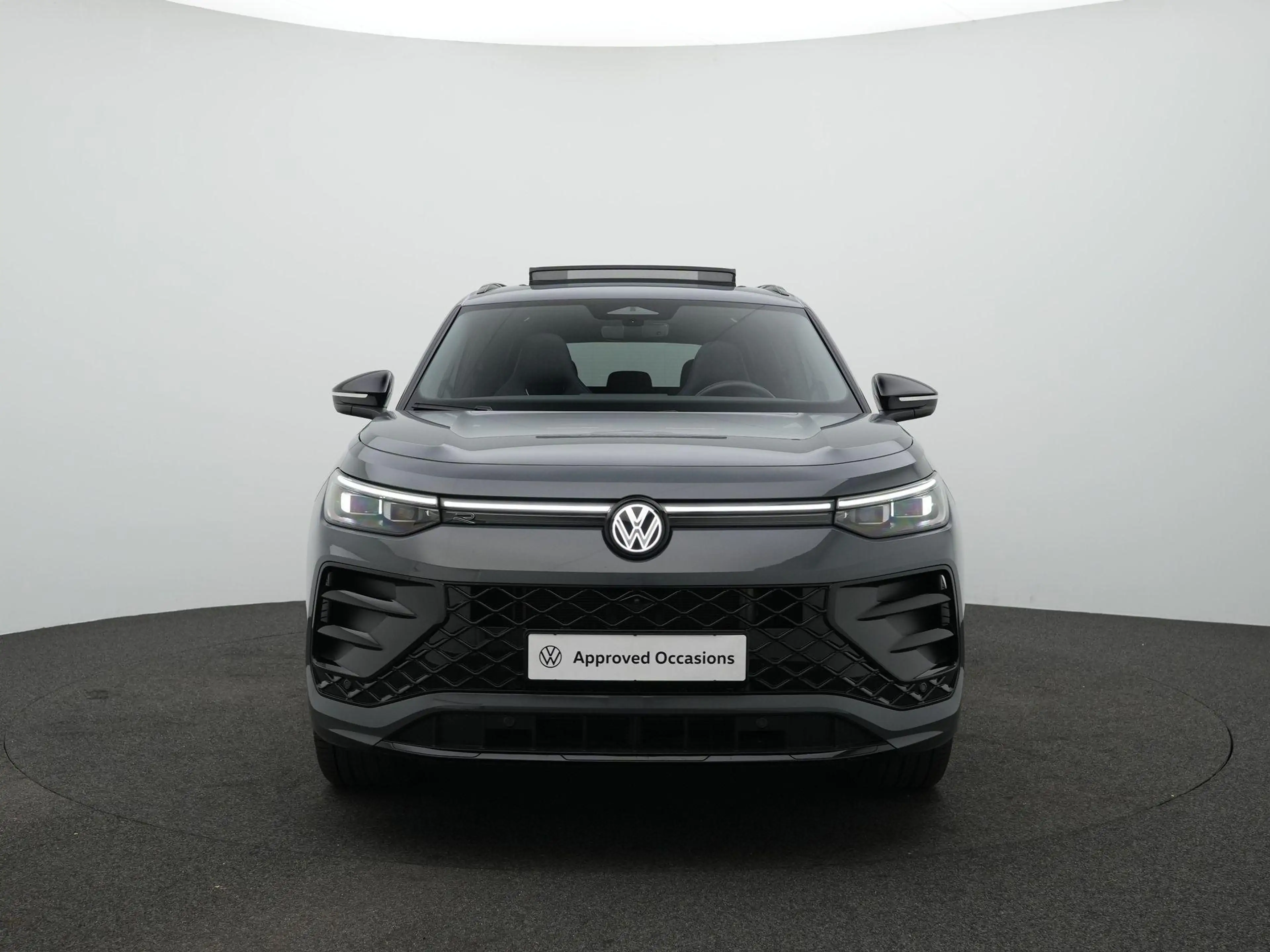 Volkswagen Tayron 1.5 eHybrid 272pk R-Line Edition | Panoramadak | M — photo 3