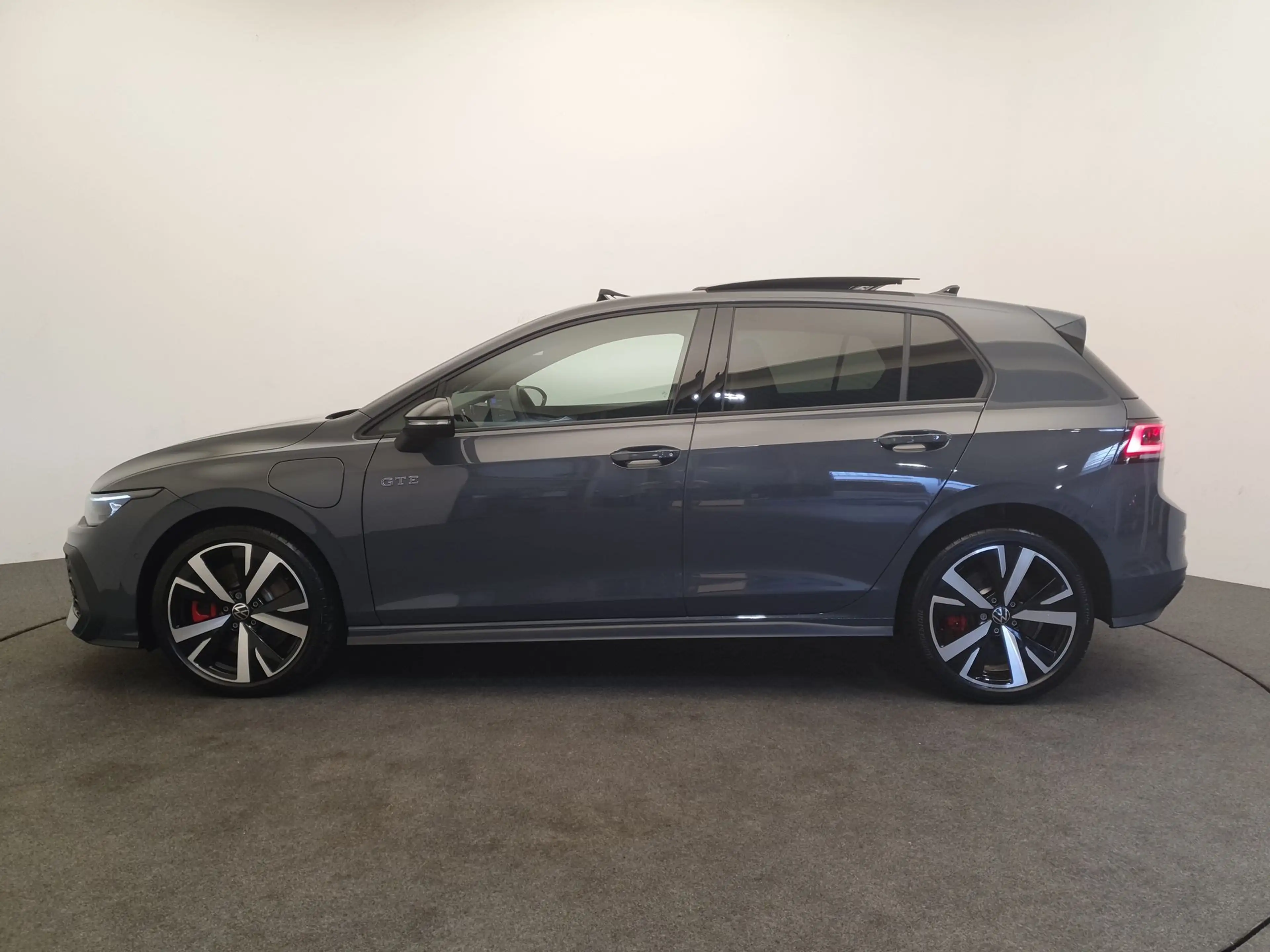 Volkswagen Golf GTE 1.5 eHybrid 272pk DSG/AUT Leder, Pano, Wegklapbare — photo 2
