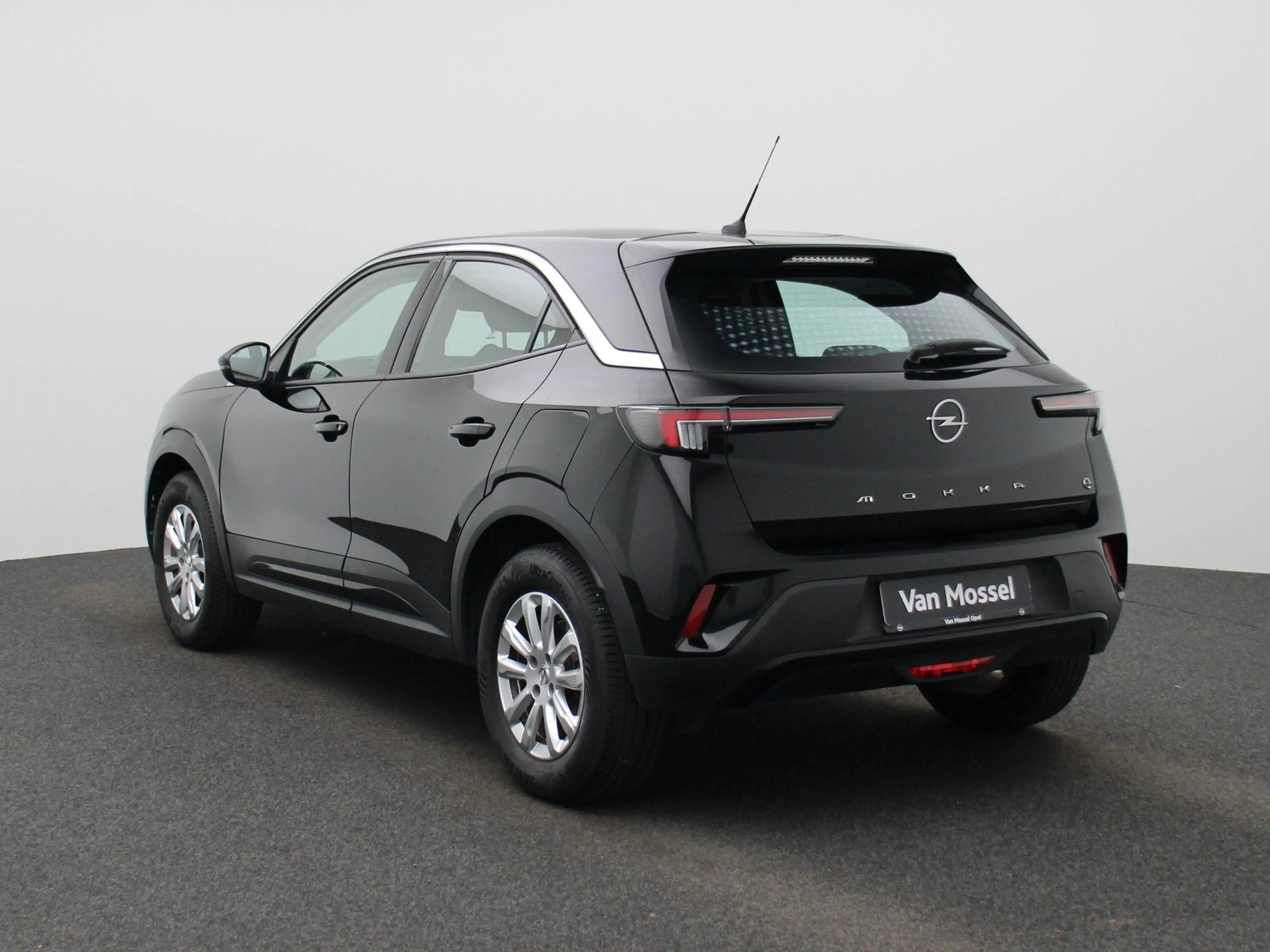 Opel Mokka-E Electric Level 2 50 kWh navi | carplay — photo 2