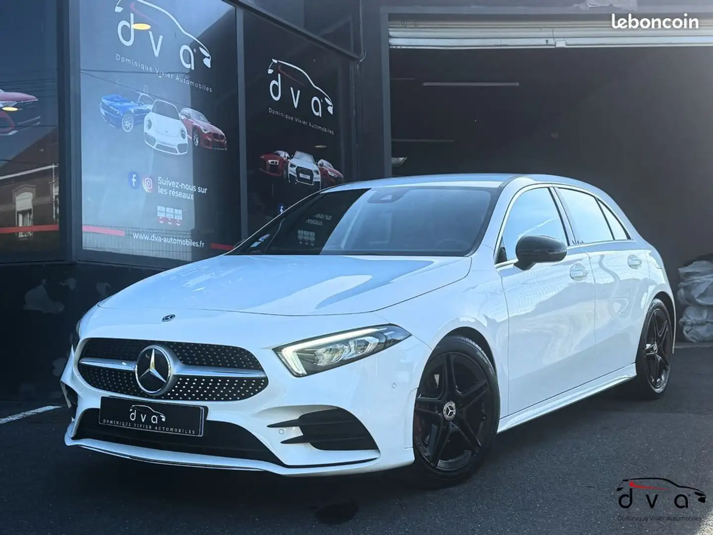 Mercedes-Benz A 180 Mercedes A180 136 ch AMG Line Weiß - 1