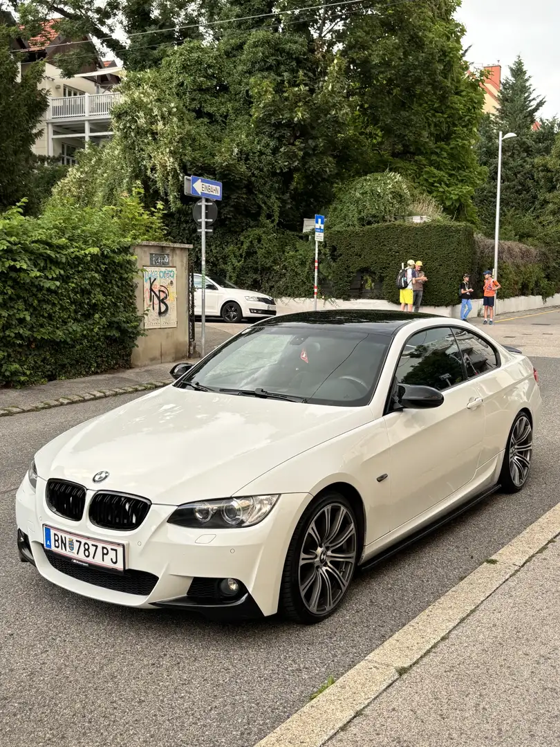 BMW 320 320d Coupé - 1