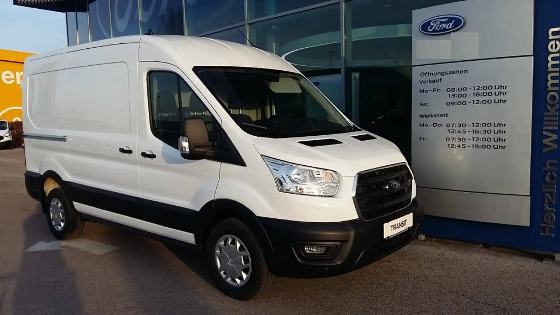 Ford Transit KW Basis 350 L2 2,0 105PS M6 Weiß - 1